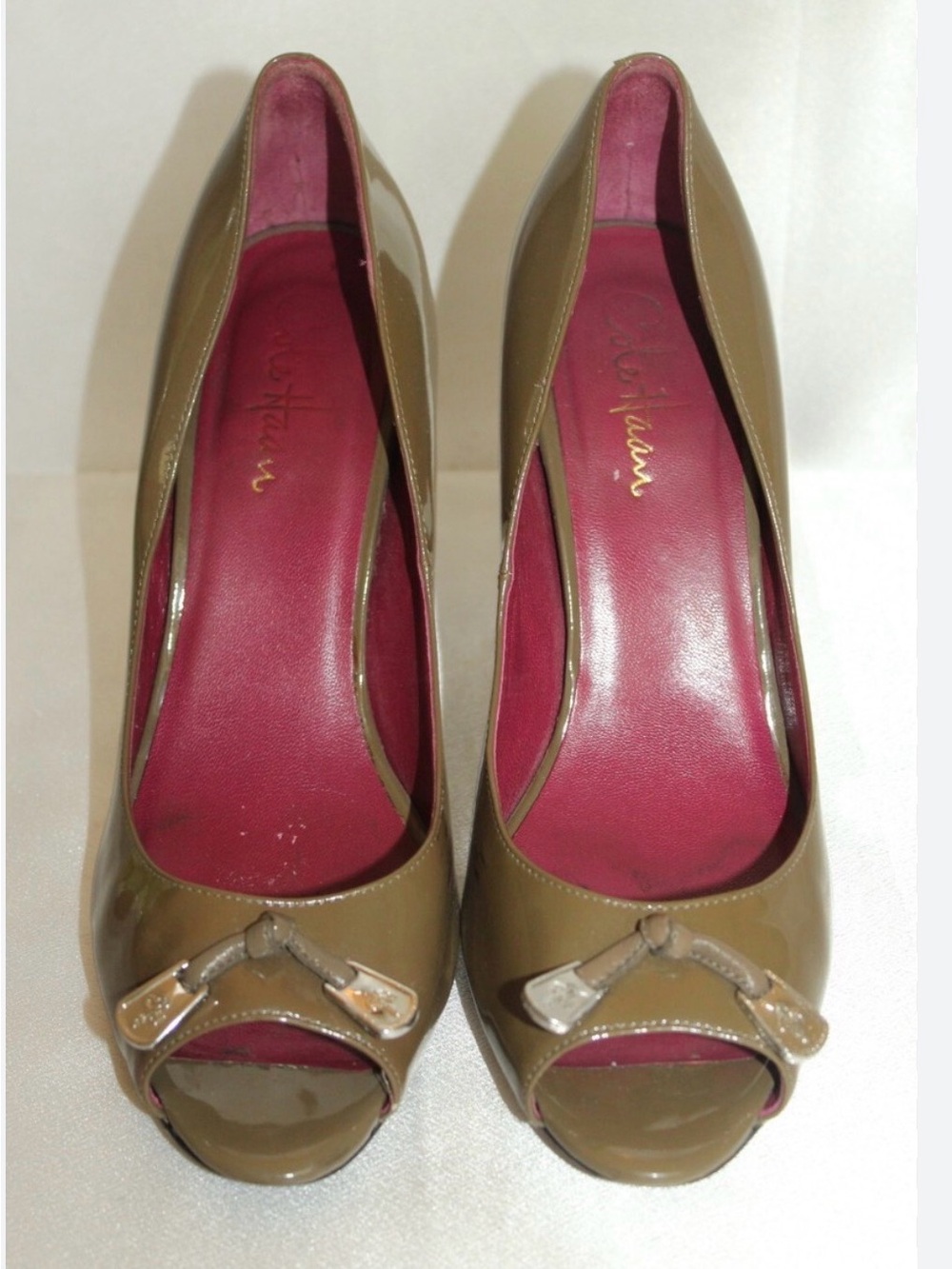 COLE HAAN AIR TALIA Greige Patent Leather Designer Stacked Heels Pumps